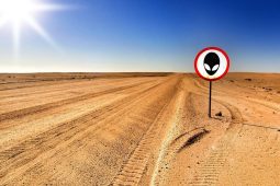 Kde končí realita a začíná záhada? Mizející letadla a tajná vojenská základna, to jsou temná tajemství Nevady