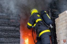 Viděli jste srážku auta s chodcem? Ozvěte se policii