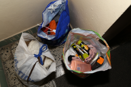 Krádeže za více než 200 tisíc. Policie dopadla dvě ženy, jedna putovala do vazby