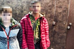 Dva kluci na útěku: Strážníci je objevili na toaletách v Galerii Slovany