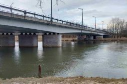 Práce na Wonkově mostě vrcholí. Řidiči se dočkají už ke konci července