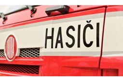 Ve Frýdku-Místku hořel byt. Evakuovalo se 10 lidí