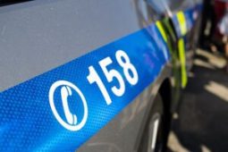 Nahý muž stopoval u Nového Veselí. Tvrdil, že se chtěl otužovat