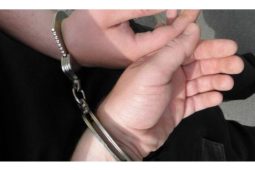 VIDEO. Žena čelí obvinění z vraždy. Hrozí ji až osmnáct let za mřížemi