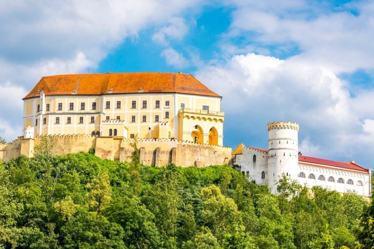 Zámek Letovice. Zdroj: Shutterstock/Kojin