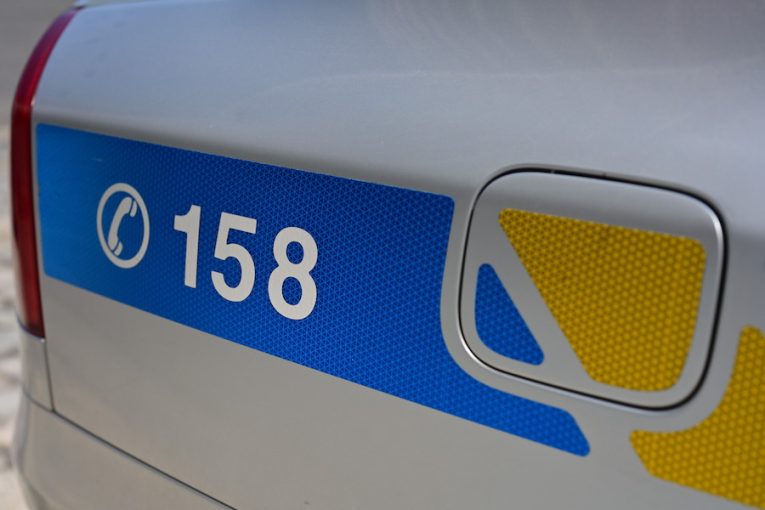 Policejní auto, linka 158