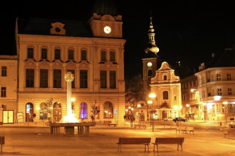 Hořící srdce rozzáří Masarykovo náměstí v Přerově. Město v listopadu uctí svobodu