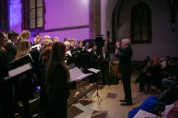 Adventní koncert pro Angeliku: Hudba, která spojuje kultury i lidi