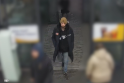 Drama v obchodním centru: Zloděj si odnesl část výstavy!