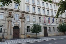 Po dvaceti letech míří Středočeský kraj k nové vizuální tváři