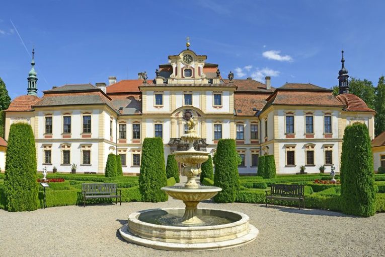 Zámek Jemniště, okres Benešov. Zdroj foto: Shutterstock.com/Pecold
