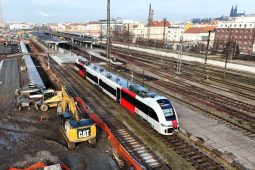 RegioFoxy míří do Mělníka i Mladé Boleslavi. Přibudou komfortní soupravy