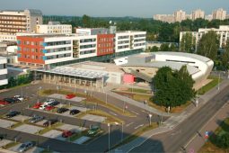 Elektrárny Opatovice přispívají na moderní ultrazvuk pro dětské pacienty hradecké fakultní nemocnice