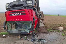 Z nehody do nehody: Hasiči zasahovali dvakrát během jedné jízdy